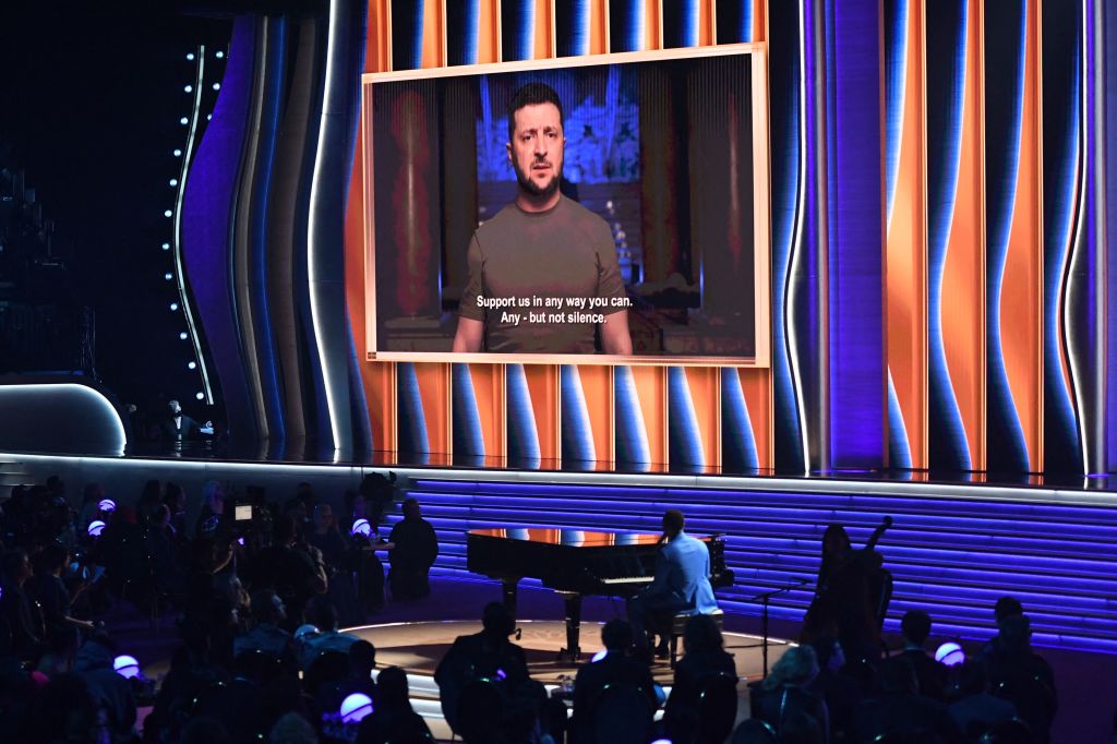 Presidente Ucraniano Hace Aparicin En Los Grammy Para Hablar De La Guerra.jpg