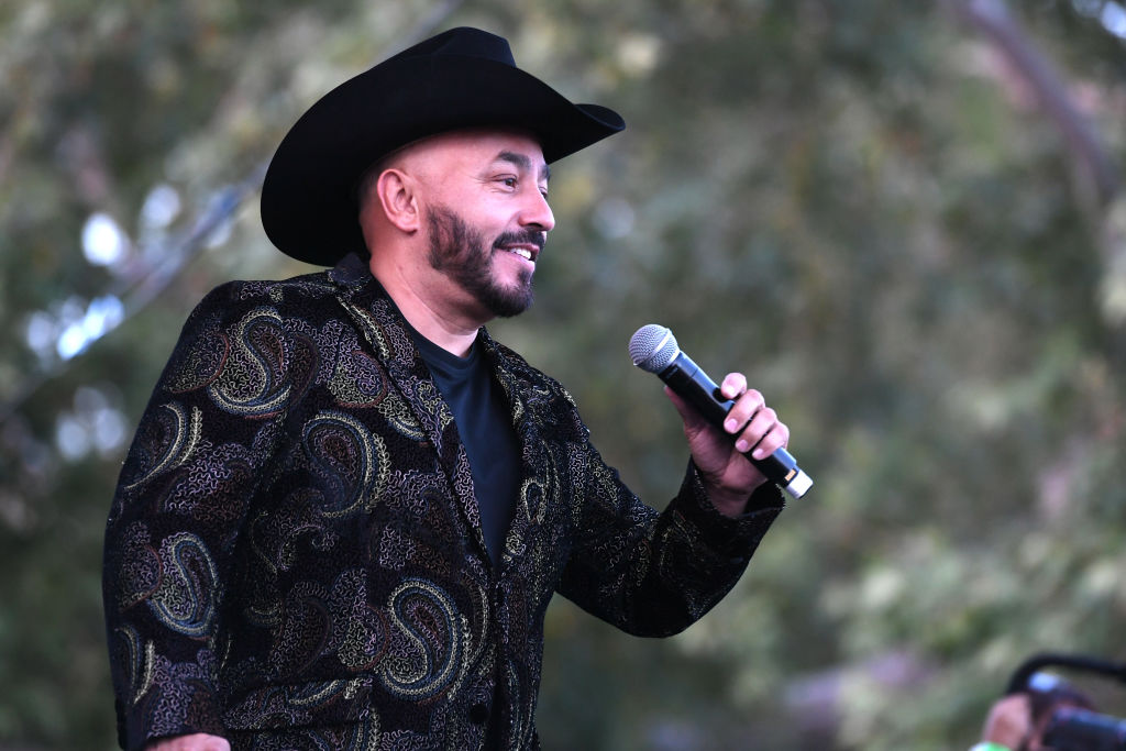 ¿Qué dijo Lupillo Rivera sobre los mensajes filtrados de Belinda y Nodal?