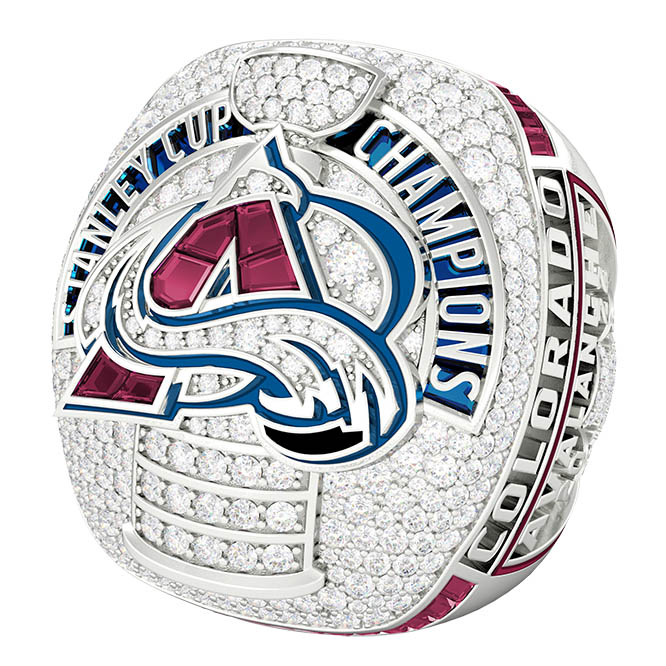 Los Colorado Avalanche Obtienen Anillos De La Copa Stanley.jpg