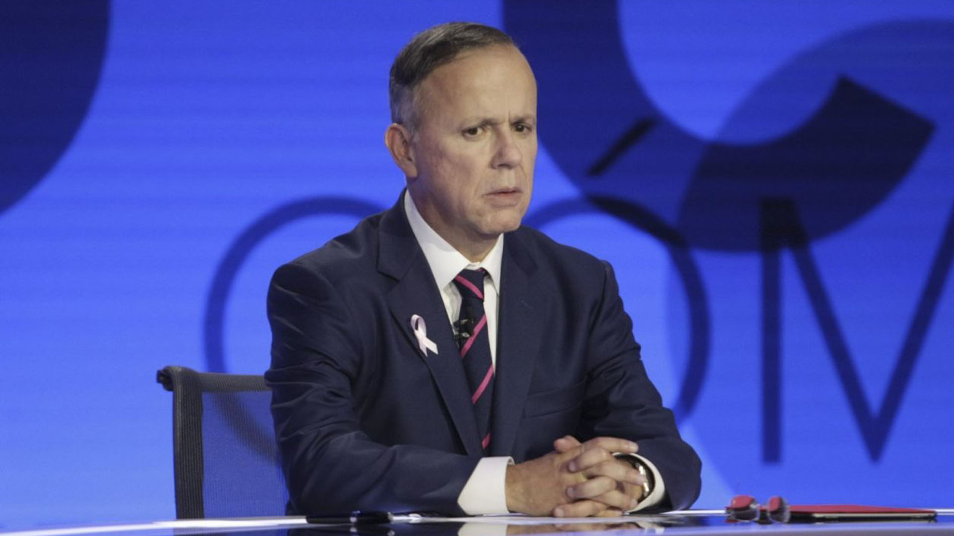 El periodista Ciro Gómez Leyva sufrió un atentado afuera de su casa