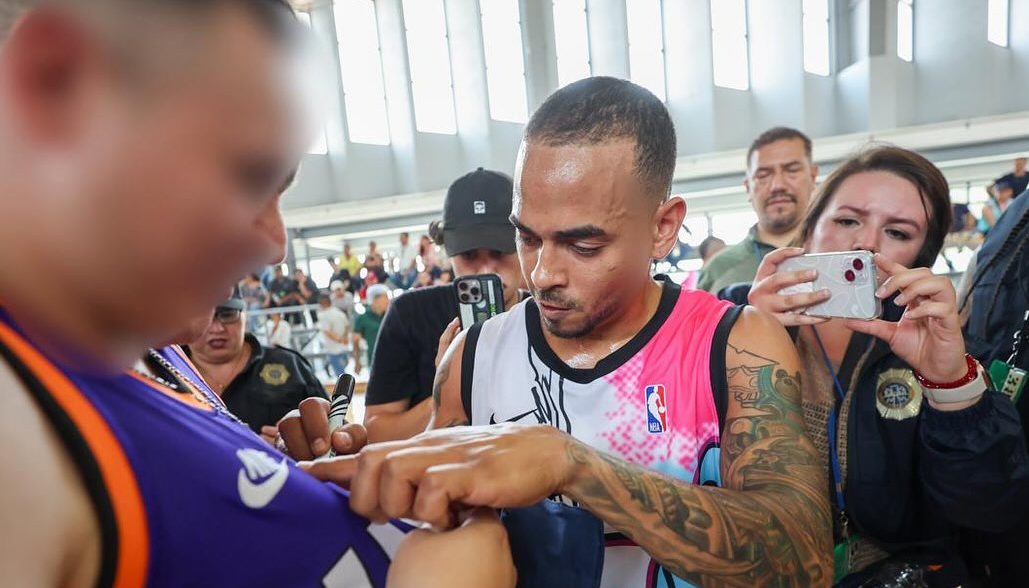 Ozuna visitó un reclusorio de la Ciudad de México